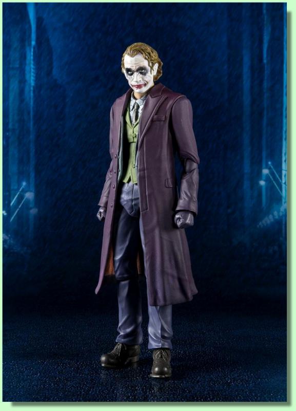 Joker The Dark Knight S.H.Figuarts Action Figure