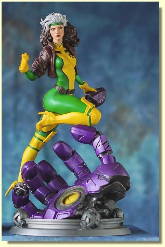 Rogue On Defeated Sentinel The X-Men Fine Art Sixth Scale Statue