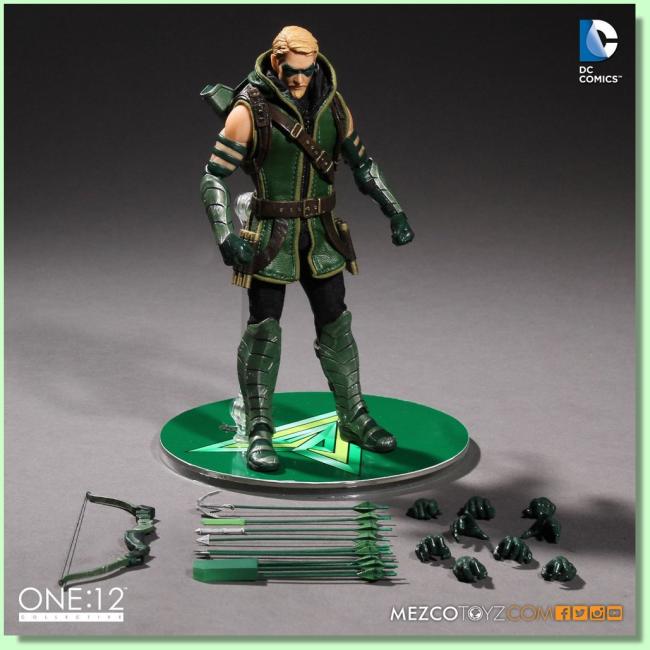 Green Arrow Oliver Queen One:12 Collective Action Figure