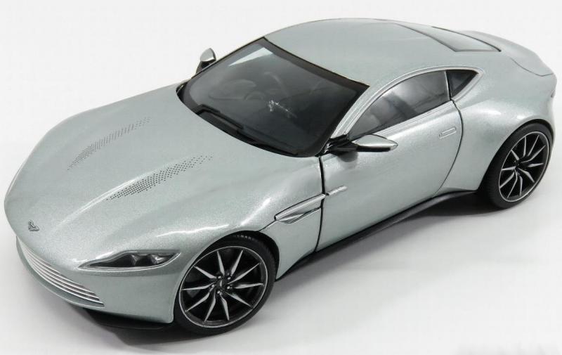 Aston Martin Spectre Silver Grey James Bond 1/18 Die-Cast Vehicle