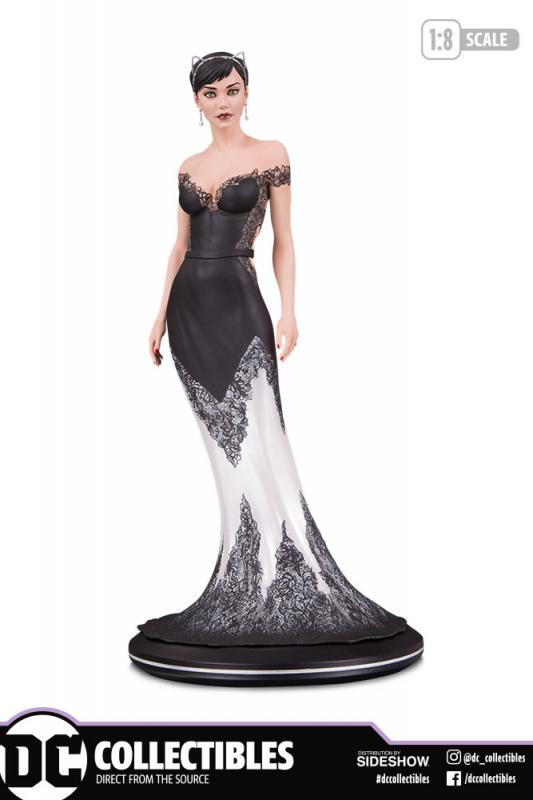 Catwoman In Wedding Dress DC Cover Girls Statue