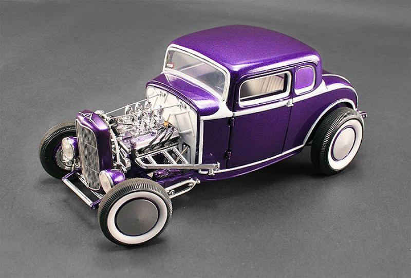 Ford 5 Window 1932 Grand National Deuce Release No. 4 Violet 1/18 Die-Cast Vehicle