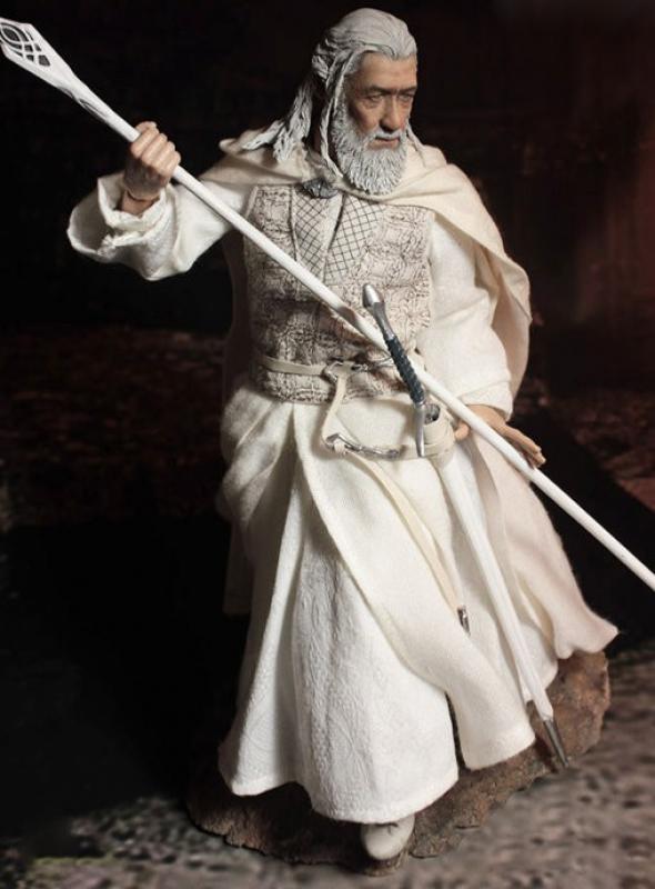 Gandalf The White Deluxe Sixth Scale The Lord of the Ring Figure   z Pána Prstenů