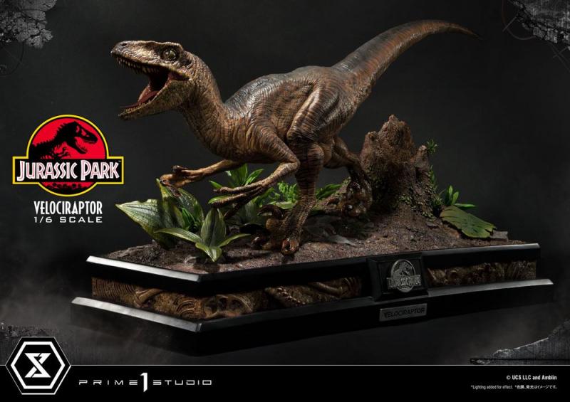 Velociraptor Attack The Jurassic Park Legacy Museum Sixth Scale Statue Diorama pravěký svět
