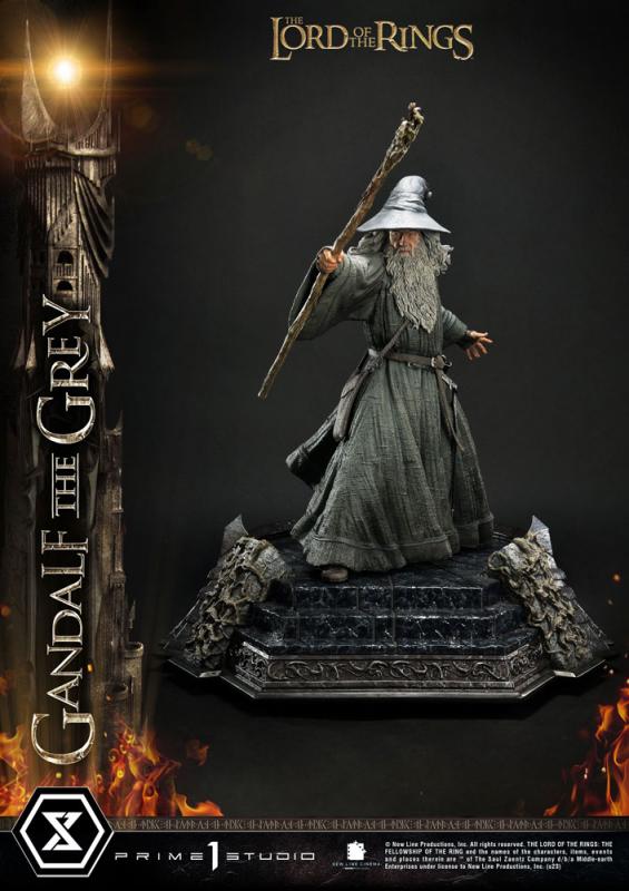 Gandalf The Grey Lord of the Rings Premium Masterline Quarter Scale Statue Diorama